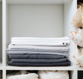 Bí quyết gấp gọn và cất giữ ga chun đơn giản
