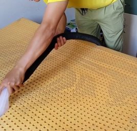 Bỏ túi 5 cách xử lý đệm cao su bị mốc khi trời nồm siêu dễ!